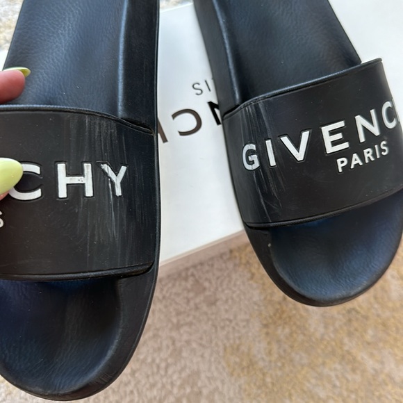 Givenchy Slides (black) - Picture 3 of 6